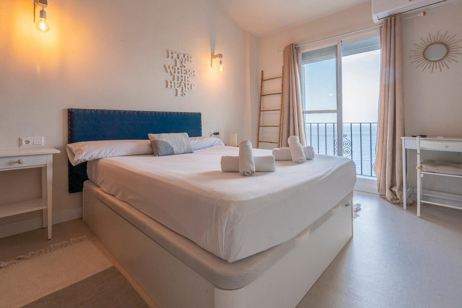 Pueblo Acantilado Sea View El Campello Dış mekan fotoğraf